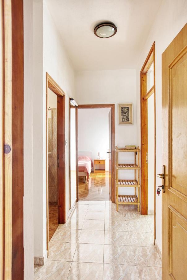Apartments By The Sea Brodarica, Sibenik - 13615 外观 照片