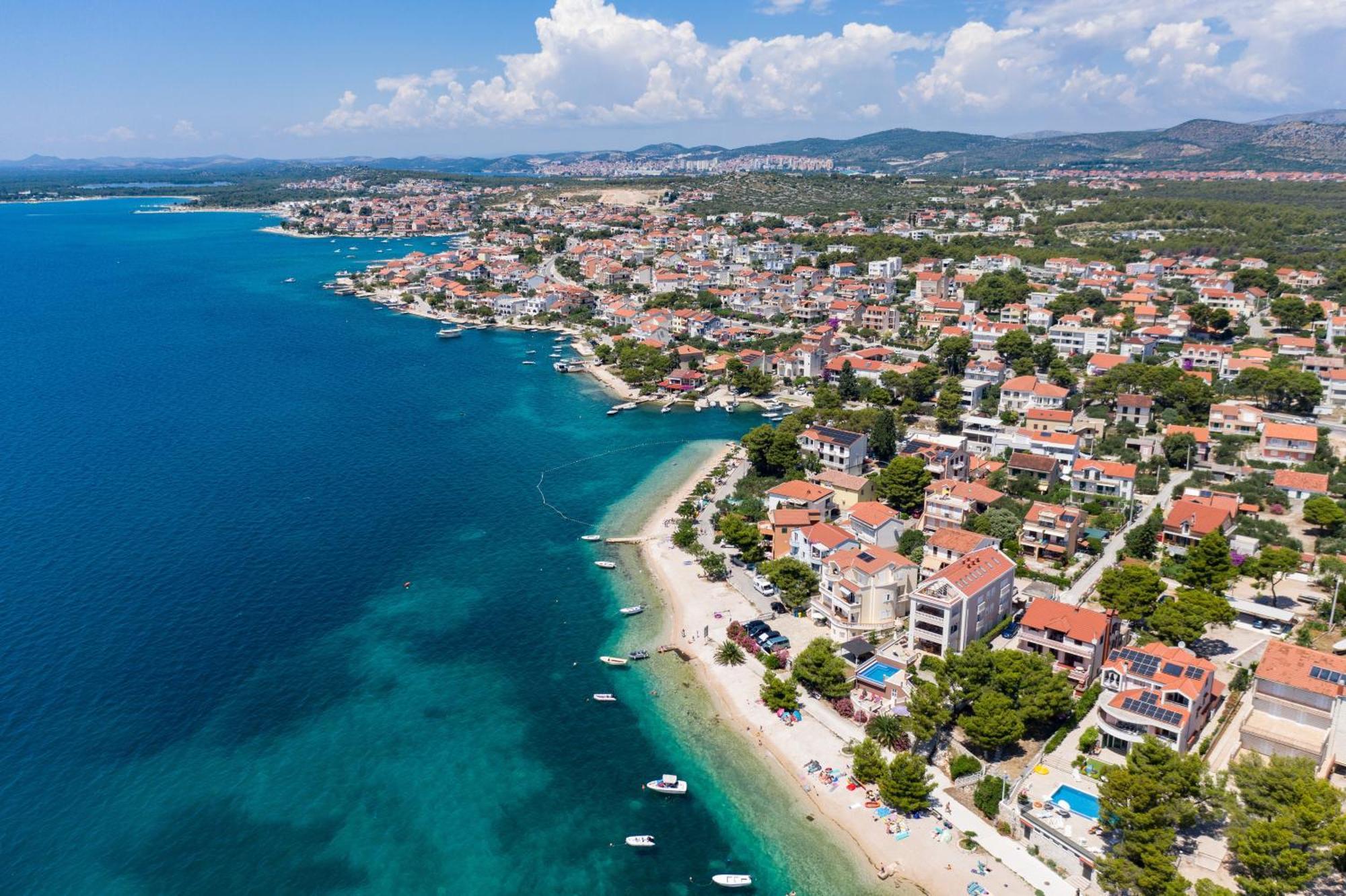Apartments By The Sea Brodarica, Sibenik - 13615 外观 照片